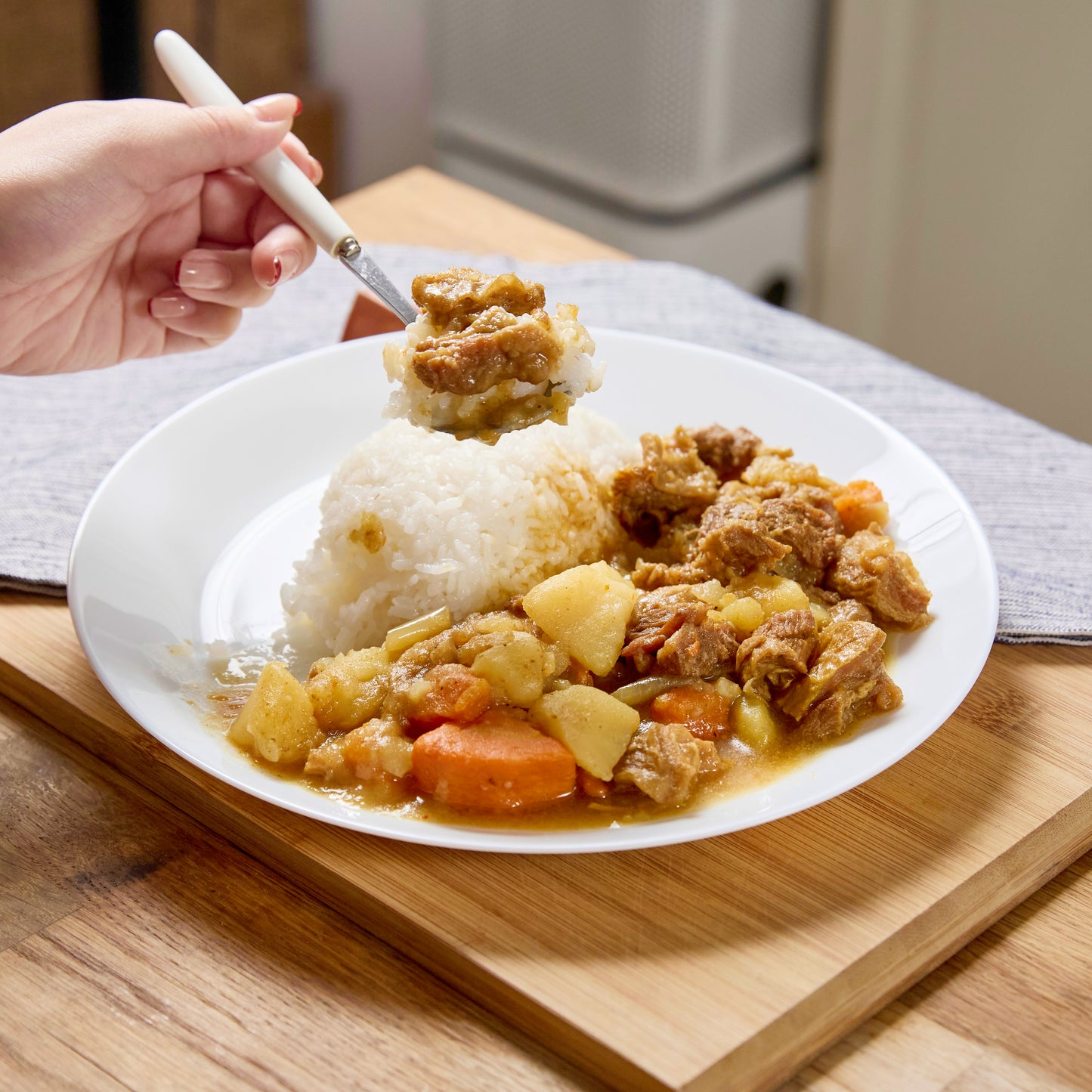 【日日煮翻熱即食系列】港式咖喱牛腩