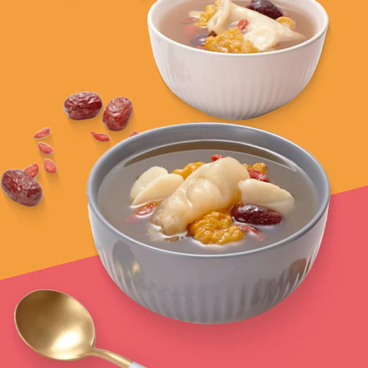 新疆紅棗黃耳燉花膠