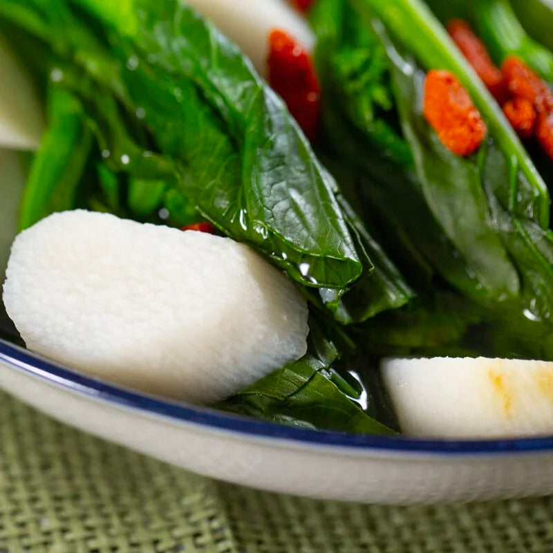 Scalding Chinese yam, wolf-berry with vegetables